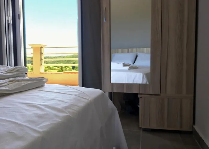 Tsoutsis * Marantochori