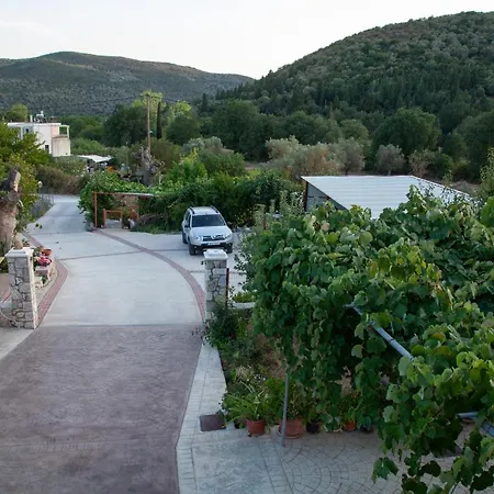 Lägenhet Tsoutsis Marandokhórion