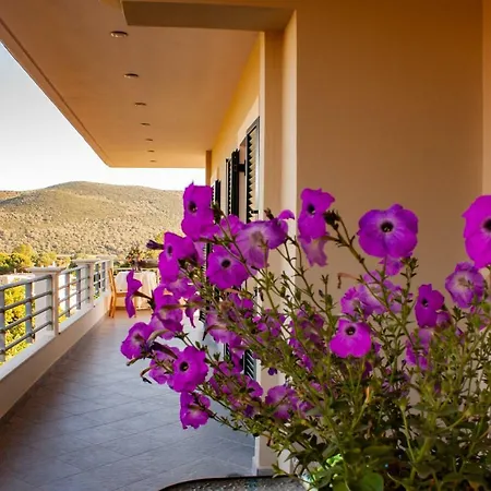 Lägenhet Tsoutsis Marandokhórion